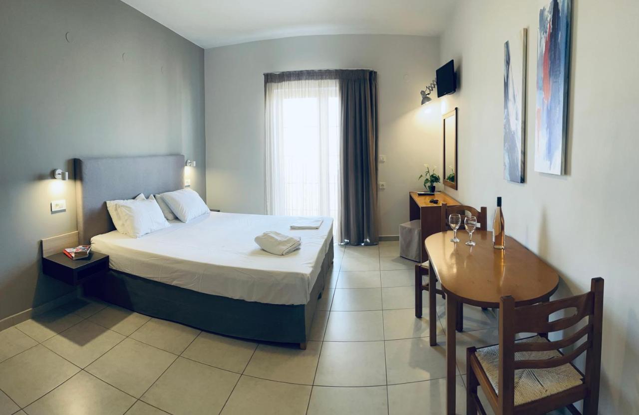 Amaryllis Aparthotel Platanés Exterior photo