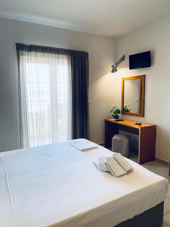 Amaryllis Aparthotel Platanés Exterior photo