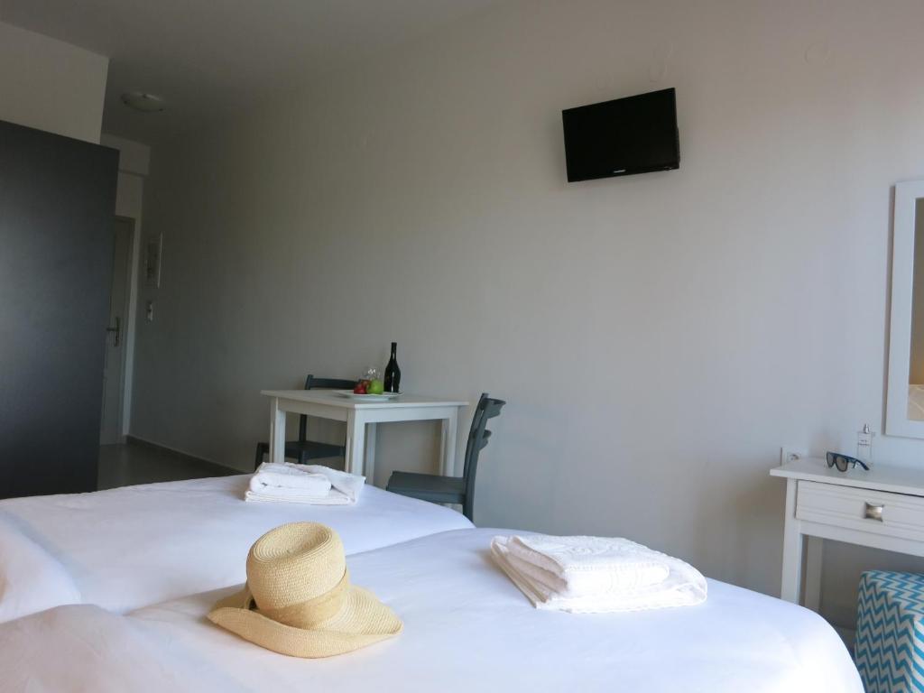 Amaryllis Aparthotel Platanés Exterior photo