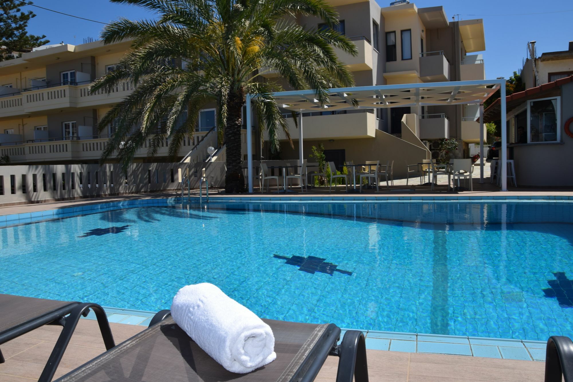 Amaryllis Aparthotel Platanés Exterior photo